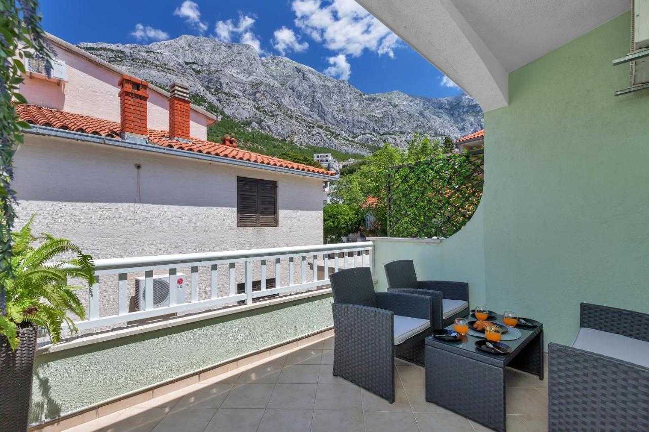 Apartmani Luna Baska Voda Exterior photo